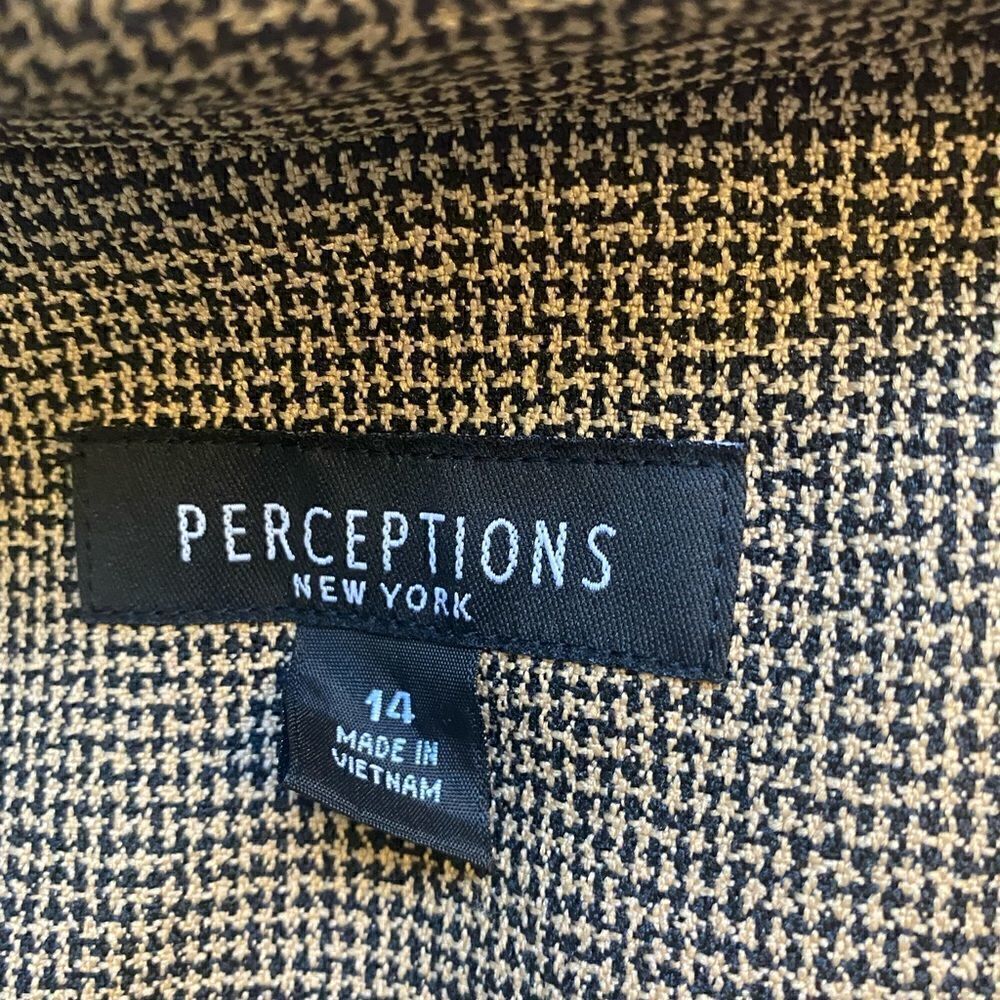 Perceptions Women’s Blazer - Picture 3 of 3